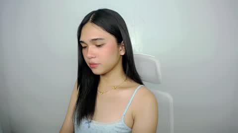 xairah_doux online show from May 17, 2:53 am