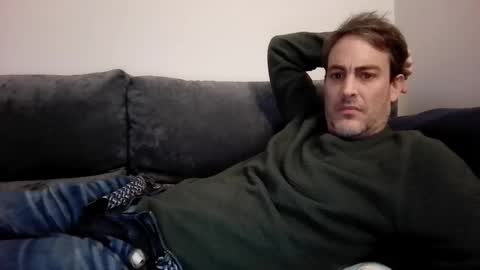 xalegarmax online show from January 4, 11:38 pm