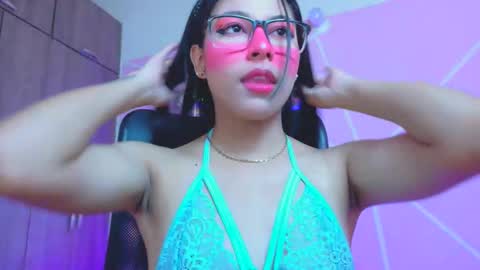 XALLYSONX online show from May 11, 11:49 am