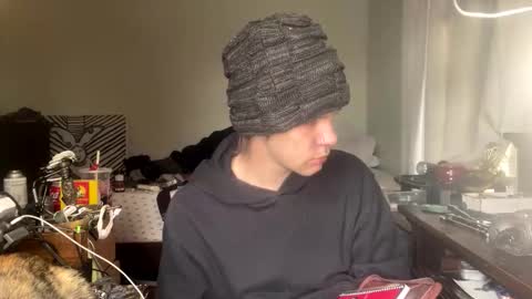 Snapshot of xander0zzz chatting on February 23, 4:15 pm xander0zzz online show from February 23, 4:15 pm