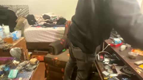 Snapshot of xander0zzz chatting on March 2, 6:58 am xander0zzz online show from March 2, 6:58 am