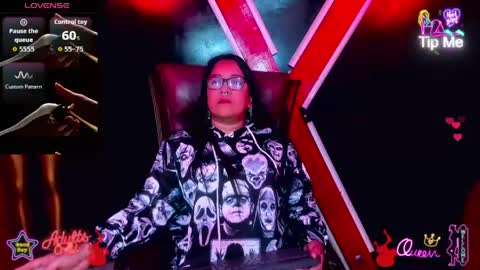 Snapshot of xander_taylor_ chatting on May 29, 5:05 am xander_taylor_ online show from May 29, 5:05 am