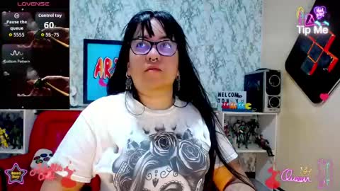 Snapshot of xander_taylor_ chatting on June 5, 3:35 am xander_taylor_ online show from June 5, 3:35 am