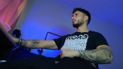 XanderCageX online show from November 12, 9:32 am