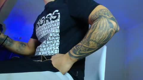 XanderCageX online show from November 15, 8:00 am