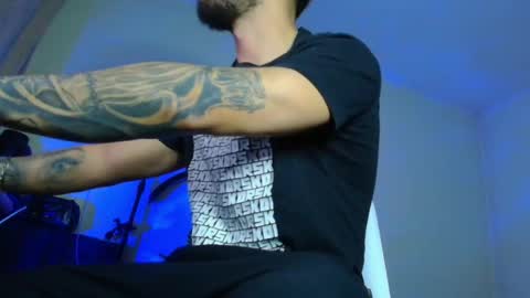 XanderCageX online show from November 16, 4:51 am