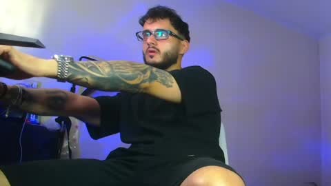 XanderCageX online show from June 3, 3:50 pm