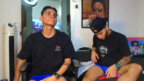 Snapshot of xanderstone00 chatting on February 24, 4:10 am Xanderstone online show from February 24, 4:10 am