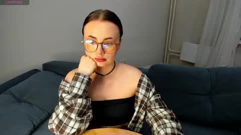 Snapshot of xapka_lapka chatting on May 8, 7:41 pm Alice online show from May 8, 7:41 pm