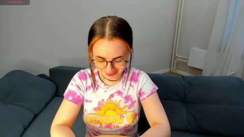 Snapshot of xapka_lapka chatting on May 9, 1:16 pm Alice online show from May 9, 1:16 pm
