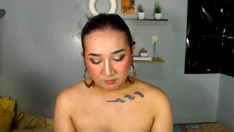 Nira   NOT INTO CHEAP GUYS  online show from July 13, 12:41 pm