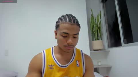 Xavier online show from December 23, 2:09 am