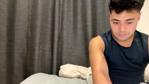 Xavier Knight online show from February 12, 9:20 am