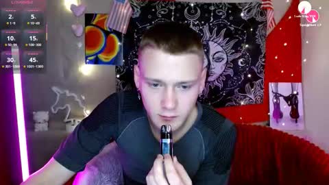 Snapshot of xavier_night81 chatting on October 13, 7:30 am xavier_night81 online show from October 13, 7:30 am