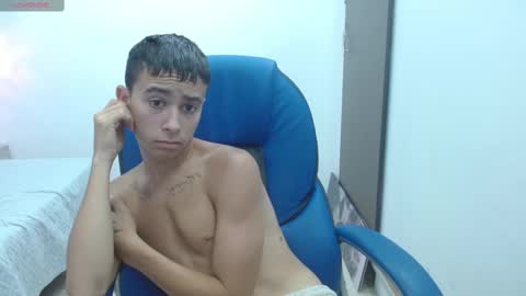 xavii_18_ online show from January 22, 3:07 pm