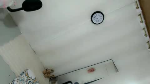 kianna online show from April 8, 10:10 pm