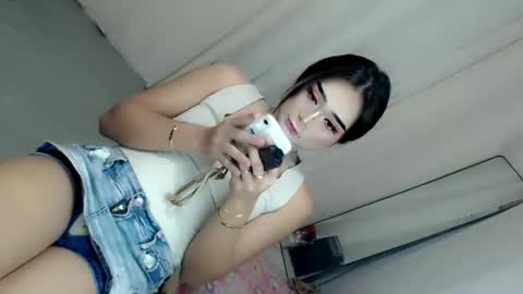 kianna online show from June 6, 8:24 pm