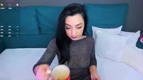 Christal online show from November 12, 8:30 pm