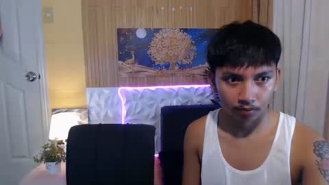 Snapshot of xcigbatecum chatting on January 5, 5:38 pm Charlie online show from January 5, 5:38 pm