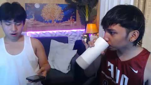 Snapshot of xcigbatecum chatting on January 18, 5:17 pm Charlie online show from January 18, 5:17 pm