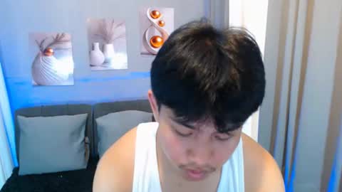 Snapshot of xcigbatecum chatting on February 23, 2:47 pm Charlie online show from February 23, 2:47 pm