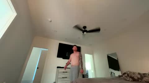 Snapshot of xcraig95 chatting on June 17, 11:34 am xcraig95 online show from June 17, 11:34 am