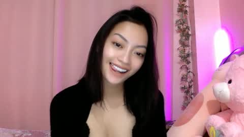 Snapshot of xcxccy19 chatting on February 10, 2:59 pm Sachi Cy online show from February 10, 2:59 pm