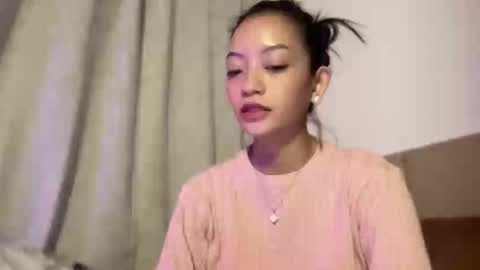 Sachi Cy online show from March 8, 12:09 pm