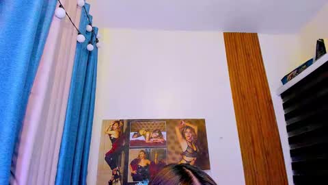 Snapshot of xdirtymistressx chatting on January 17, 6:54 pm XDirtymistressX online show from January 17, 6:54 pm