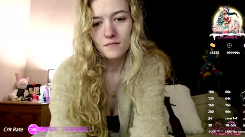 Snapshot of xelliee_rosex chatting on December 30, 5:23 pm EllieeRose online show from December 30, 5:23 pm