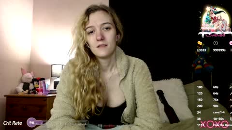 Snapshot of xelliee_rosex chatting on January 6, 10:15 pm EllieeRose online show from January 6, 10:15 pm