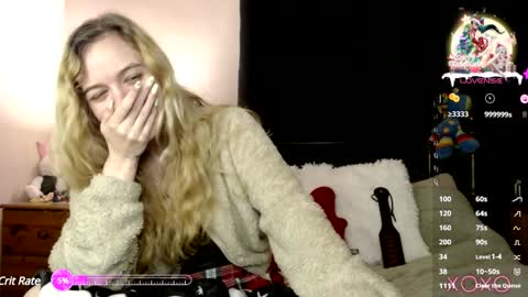 Snapshot of xelliee_rosex chatting on January 8, 3:40 am EllieeRose online show from January 8, 3:40 am