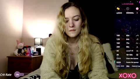 Snapshot of xelliee_rosex chatting on January 26, 5:44 pm EllieeRose online show from January 26, 5:44 pm