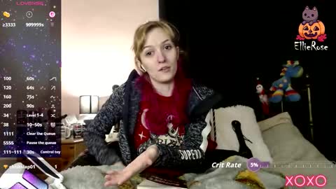 Snapshot of xelliee_rosex chatting on January 31, 7:11 pm EllieeRose online show from January 31, 7:11 pm