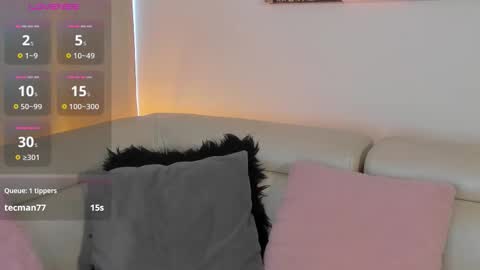 xena_bush online show from September 17, 2:41 pm