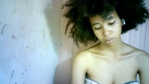 xenna610827 online show from February 17, 2:26 pm