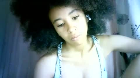 xenna610827 online show from March 2, 7:12 pm