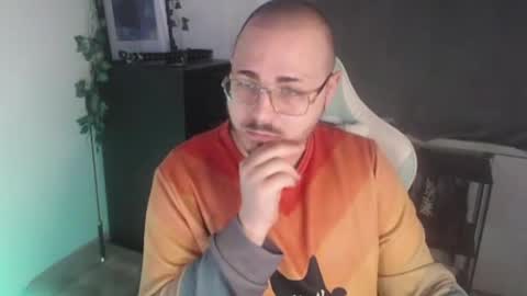 F A B I A N online show from September 14, 7:07 am