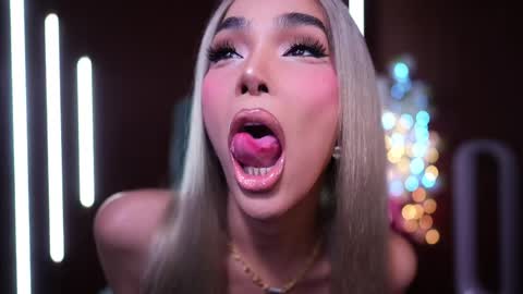 Anne online show from April 15, 2:07 am