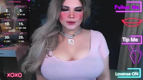 xHUGECOCKTILLCUMX online show from November 5, 8:03 am