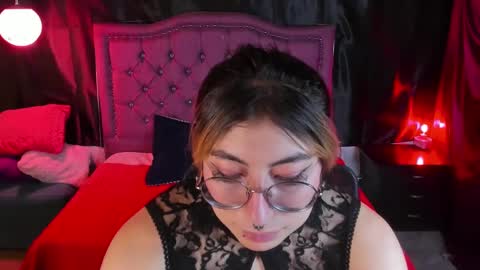 Snapshot of xialeeandlio chatting on January 5, 2:06 am xialee and Lio online show from January 5, 2:06 am