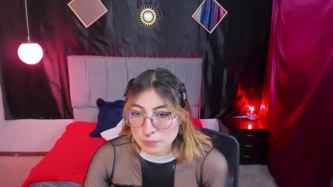 Snapshot of xialeeandlio chatting on January 23, 2:02 am xialee and Lio online show from January 23, 2:02 am