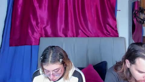 Snapshot of xialeeandlio chatting on February 8, 8:52 am xialee and Lio online show from February 8, 8:52 am