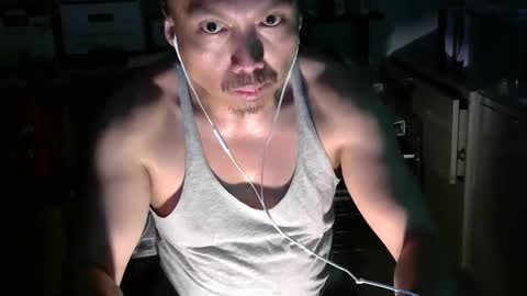 Snapshot of xianquatro16 chatting on January 25, 12:37 pm xianquatro16 online show from January 25, 12:37 pm