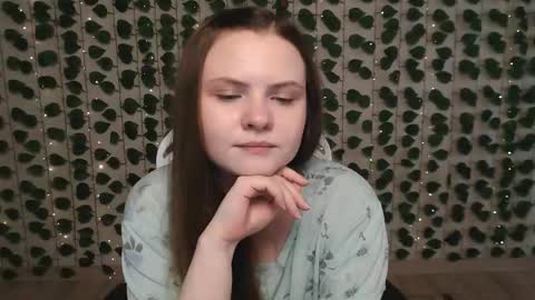 Lina online show from March 5, 8:10 am