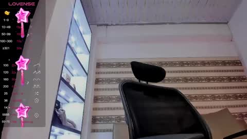 Snapshot of ximena_angels chatting on May 25, 9:43 pm ximena online show from May 25, 9:43 pm