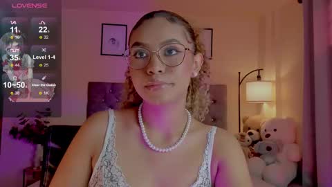 camila online show from February 26, 8:19 pm