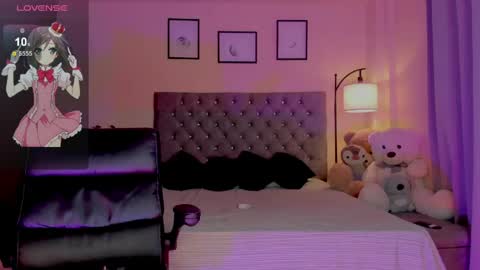 camila online show from May 27, 9:45 pm