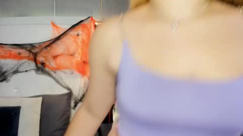   ximena  online show from November 3, 1:34 pm