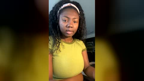 Ximora online show from March 30, 2:18 pm